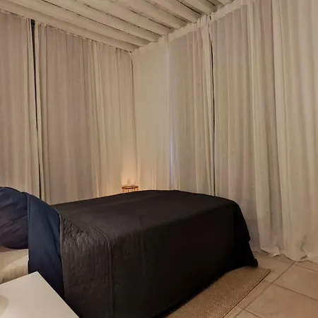 Bright Center Flat With Terrace Lejlighed Nîmes